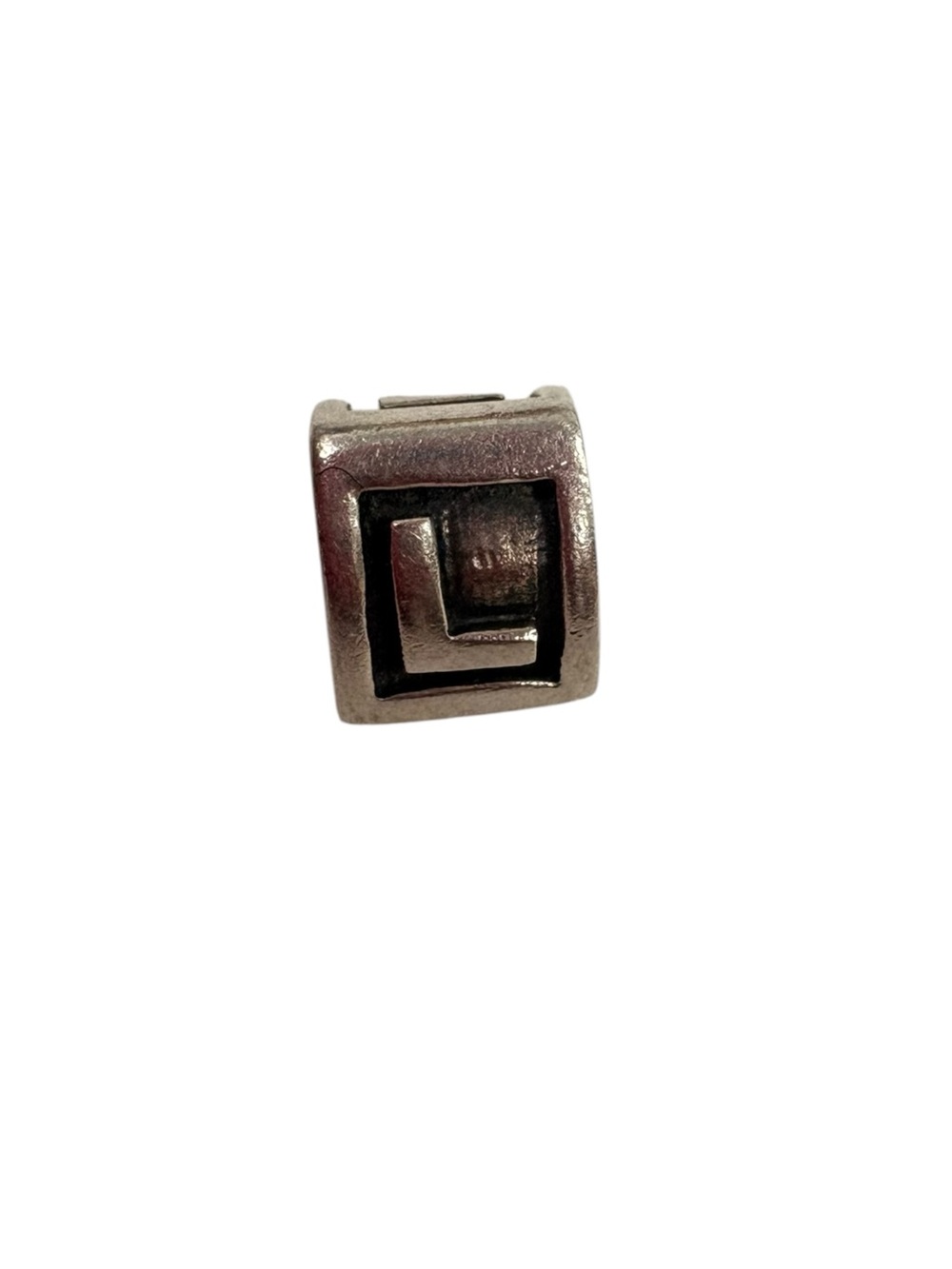 Pandora L Charm
